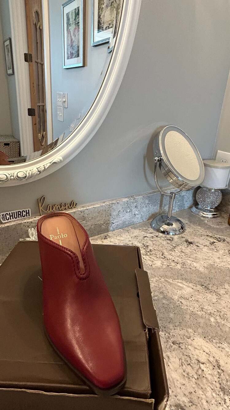 Linea Paolo Shelleyx-L Deep Red Leather Mules Size 9 M - Picture 2 of 5